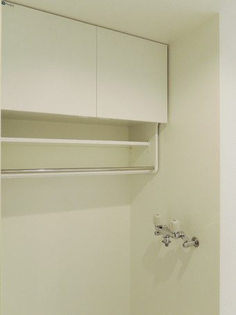 リビングを可動式の間仕切りで明るく広い空間に リビングを可動式の間仕切りで明るく広い空間に